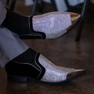 Mens shoes